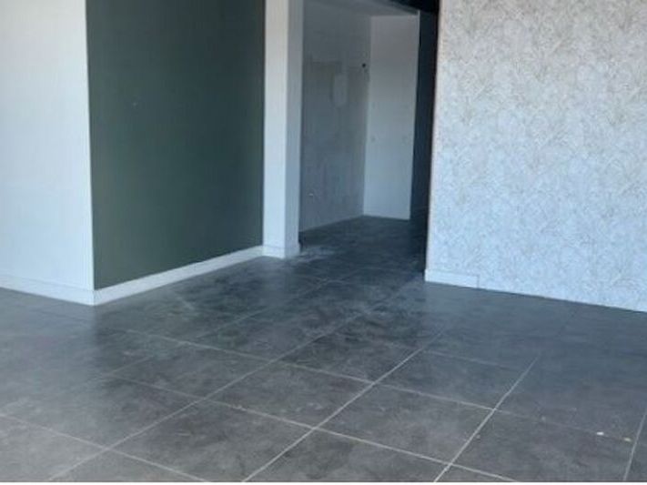 Au sein de la Zone Chemin Long à Mérignac, situé 