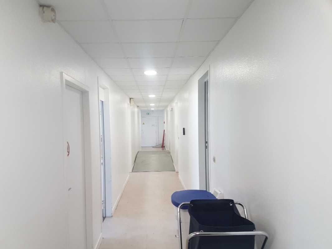 Entre les Boulevards et Mériadeck et à côté du Tr