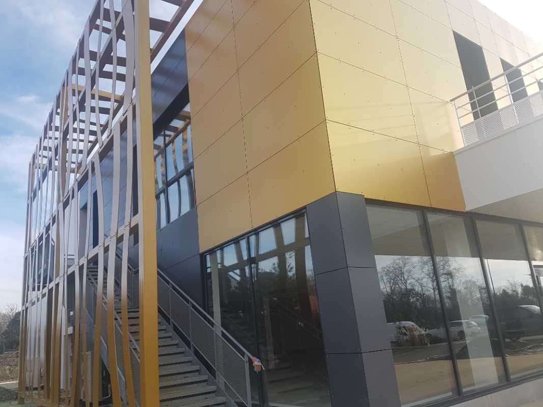 Au sein du site La Gravade à EYSINES, ensemble im