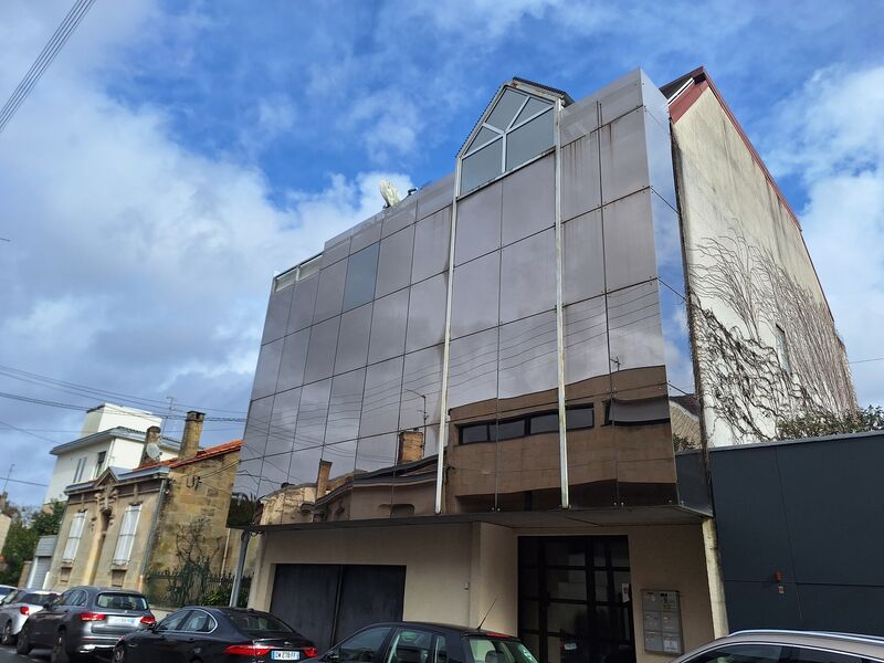 A Caudéran, à proximité de la cité administrative