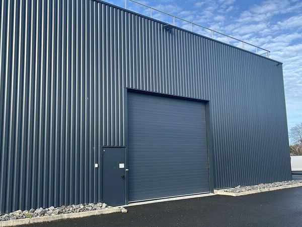 Au sein de la ZA la Meule à Lacanau, RCG vous pro