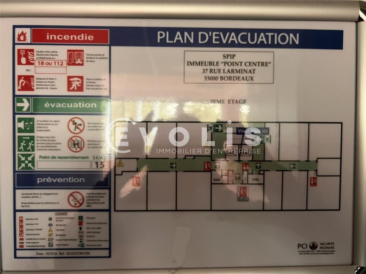 Location bureaux 374 m² non divisibles