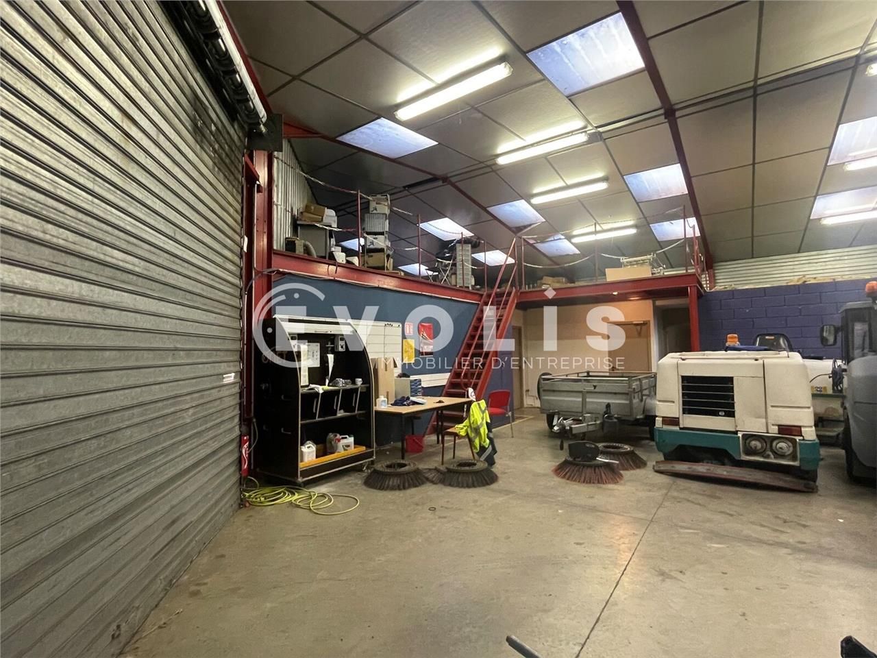 Situé sur la commune de Carbon-Blanc, et à proxim