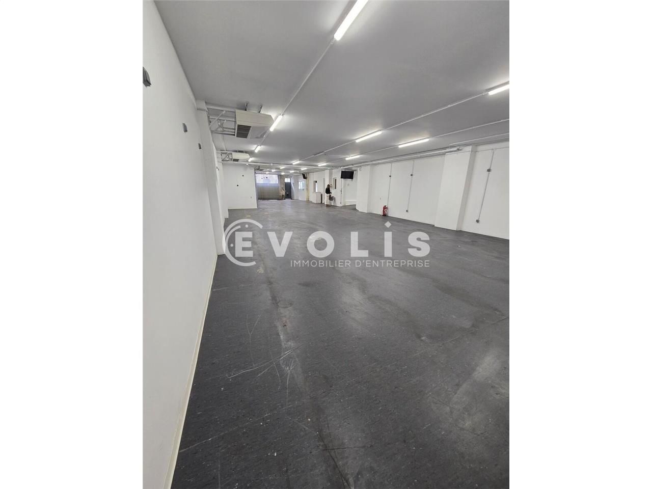 Situé dans le quartier des Chartrons, EVOLIS vous