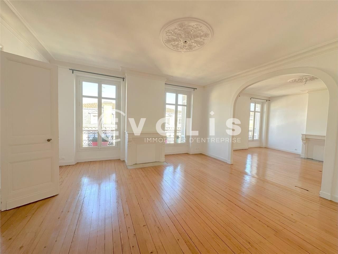 Dans l'hyper centre et dans un quartier très comm