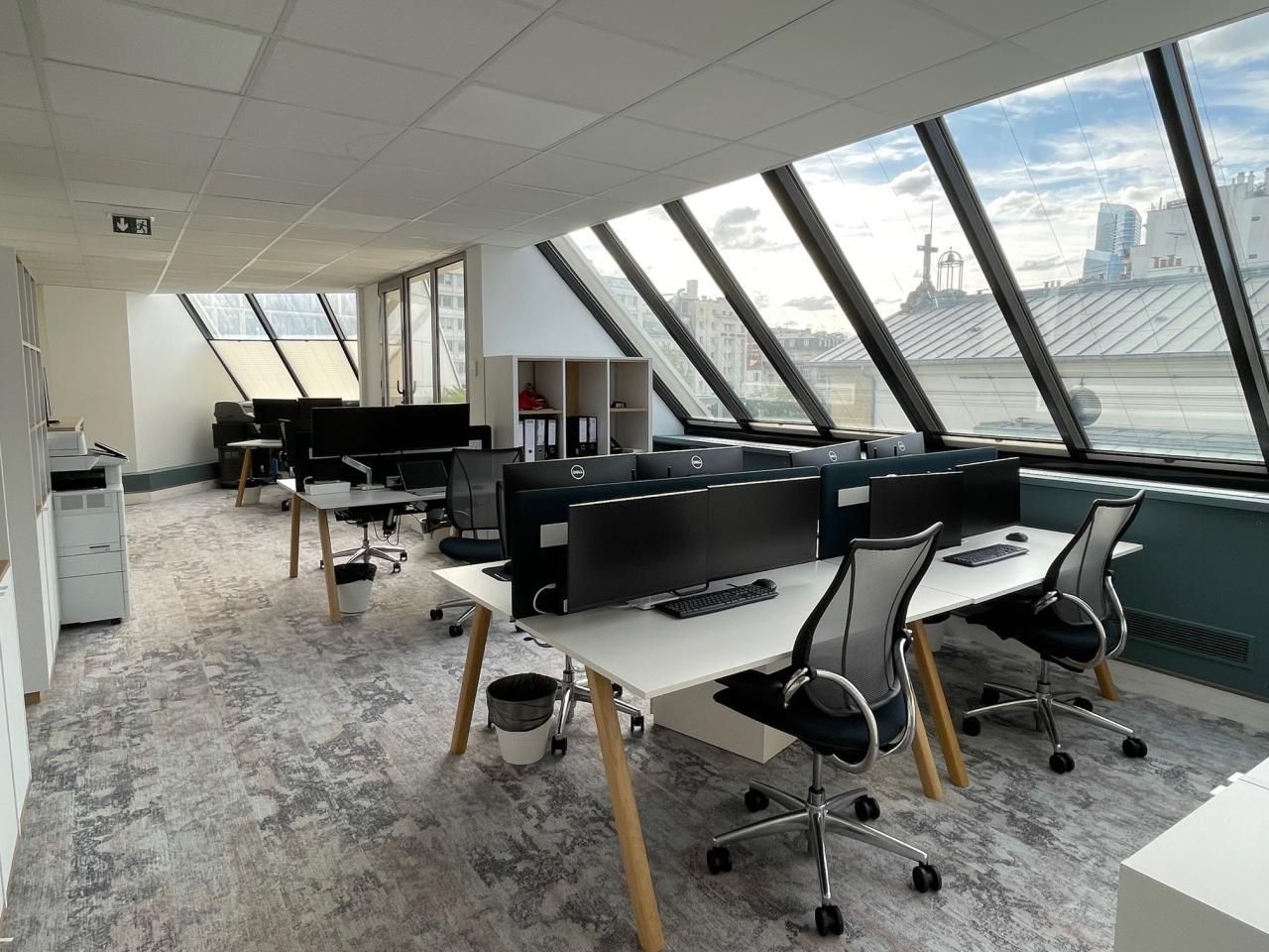 Location Bureaux 101.4 m² non divisibles 92200 Neuilly sur seine