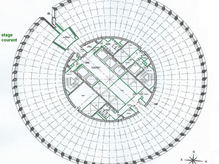 843 m² pour ce bureaux en location à Lyon