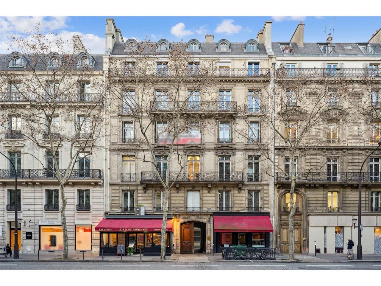 Cushman & Wakefield vous propose 335 m² de surfac