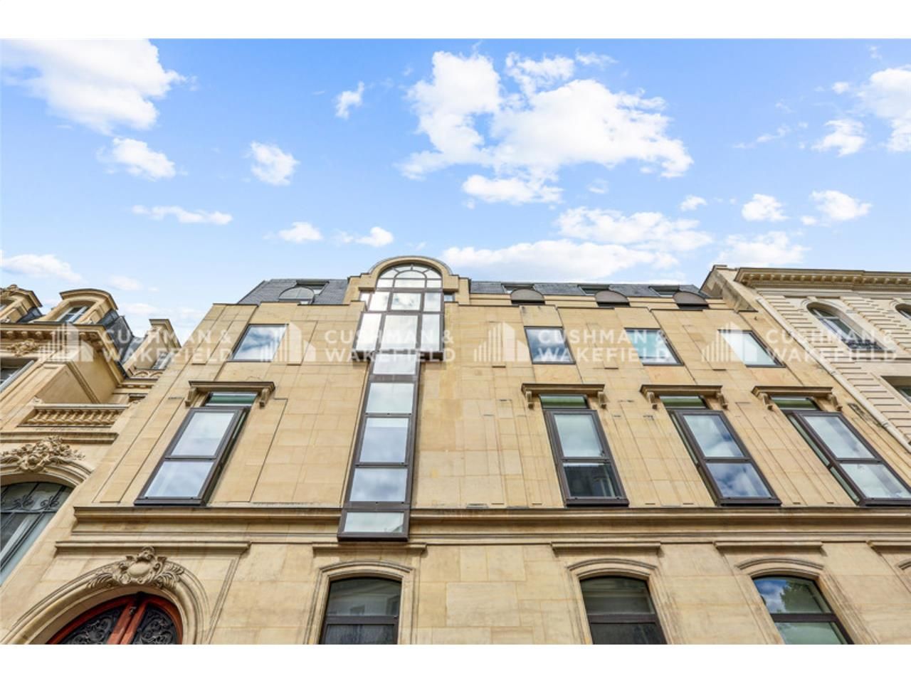 Découvrez un espace de travail prestigieux au coe