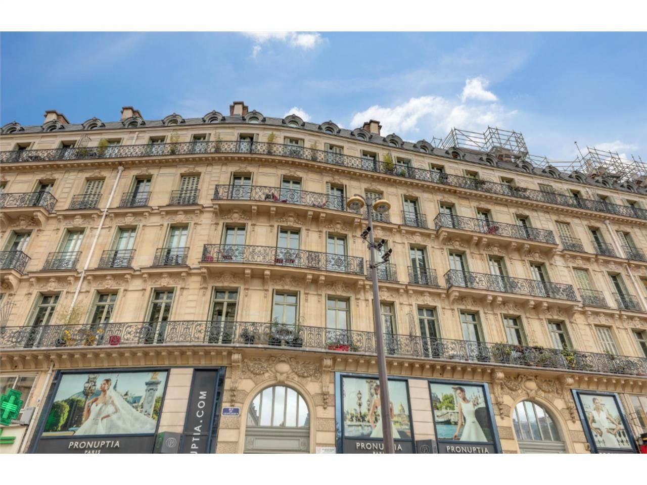 Cushman & Wakefield vous propose 20 Postes de tra