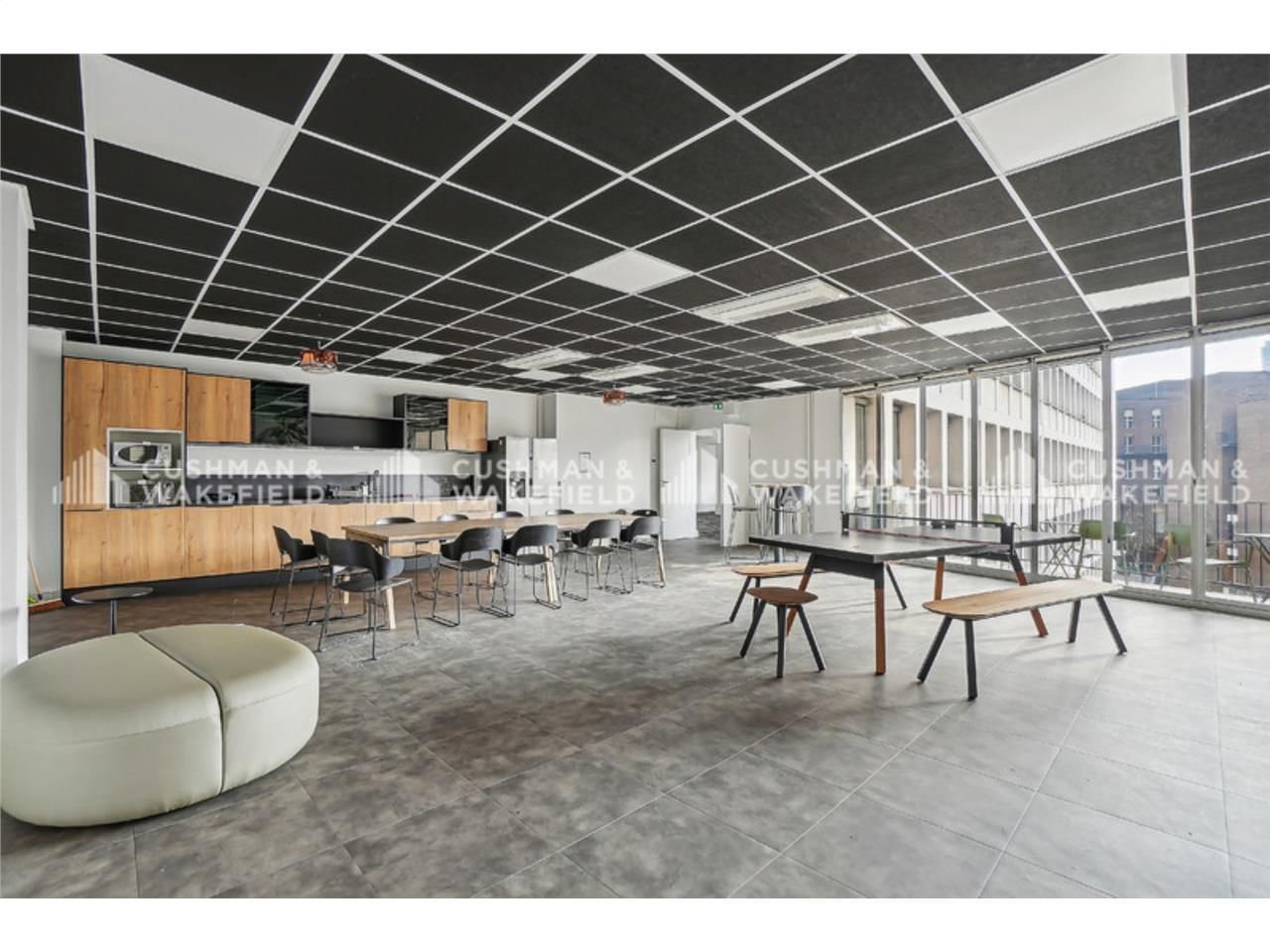 Cushman & Wakefield vous propose une surface de b