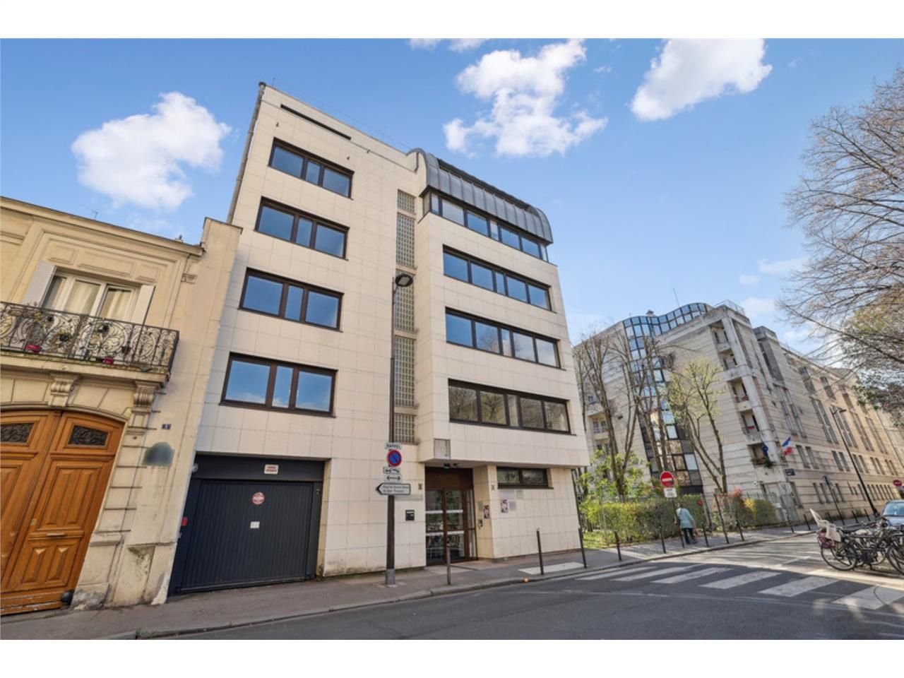 Cushman & Wakefield vous propose jusqu'à 300 m² d