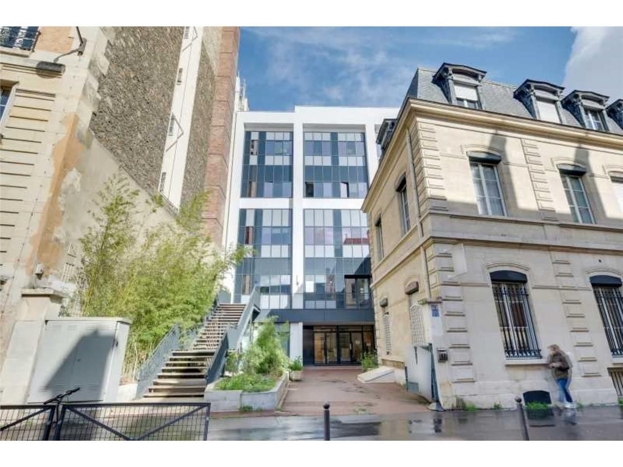 Cushman & Wakefield vous propose une surface de b