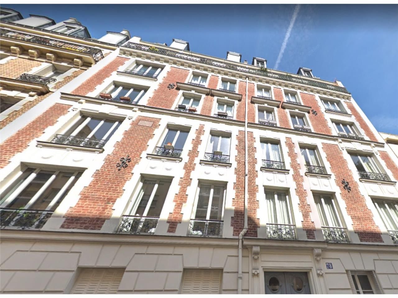 Cuhsman & Wakefield vous propose une surface de 3