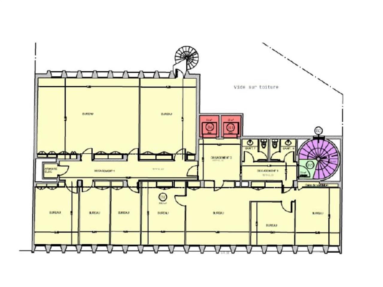 Situé au 28-28 bis rue du Docteur Finlay, dans le