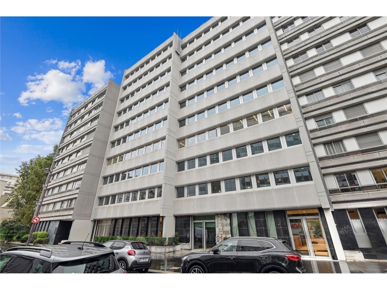 À LOUER - BUREAUX DE STANDING À PARIS 15 Cushman 