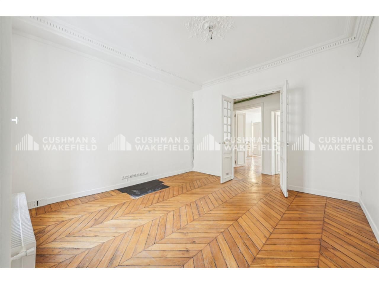 Cushman & Wakefield vous propose une surface de b