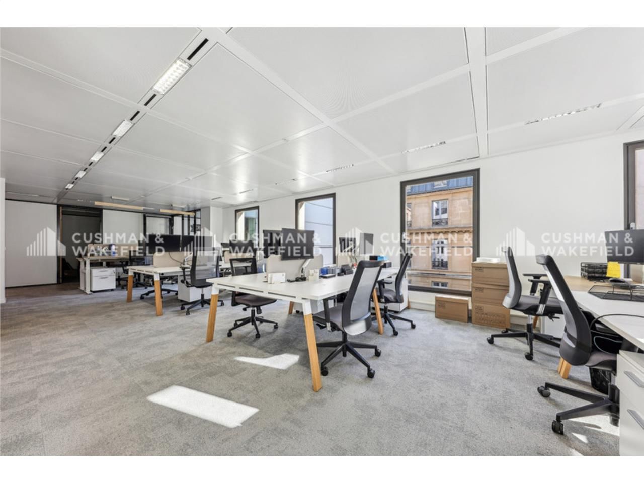 Situés dans un emplacement privilégié du 8e arron