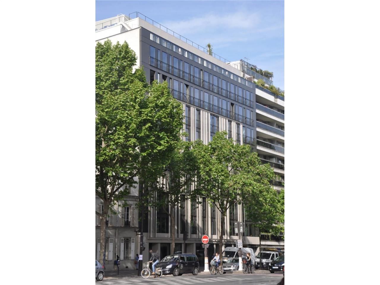 CW vous propose un immeuble de bureaux indépendan