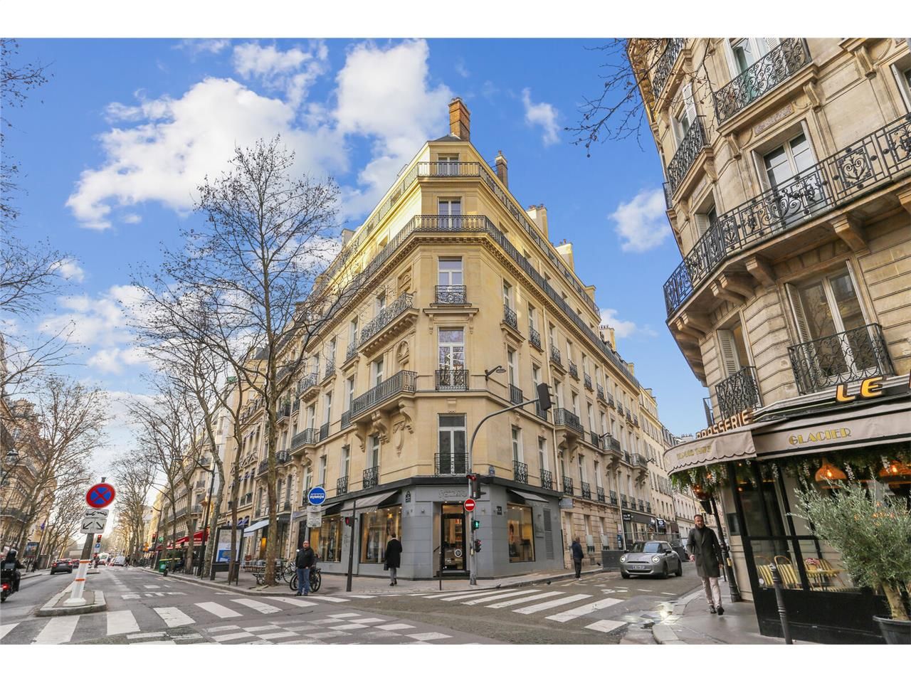 Cushman & Wakefield vous propose des bureaux d'ex