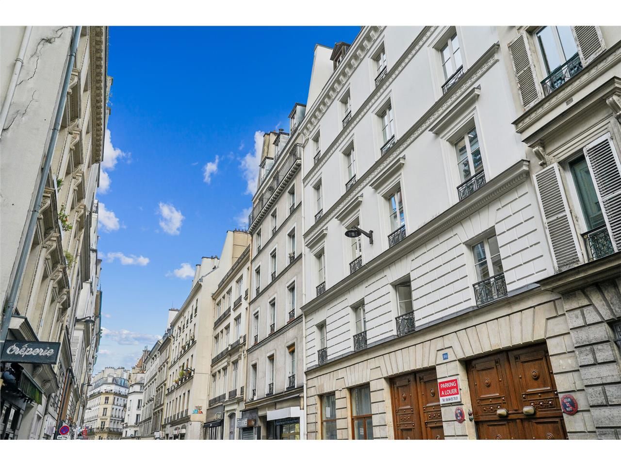 Bureaux Plug & Play à sous-louer    115 m² au coe