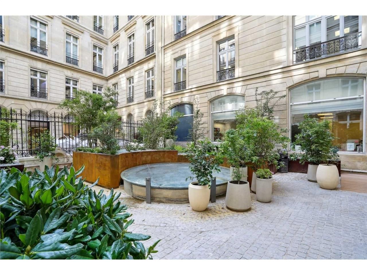 Cushman & Wakefield vous propose 148 m2 de bureau