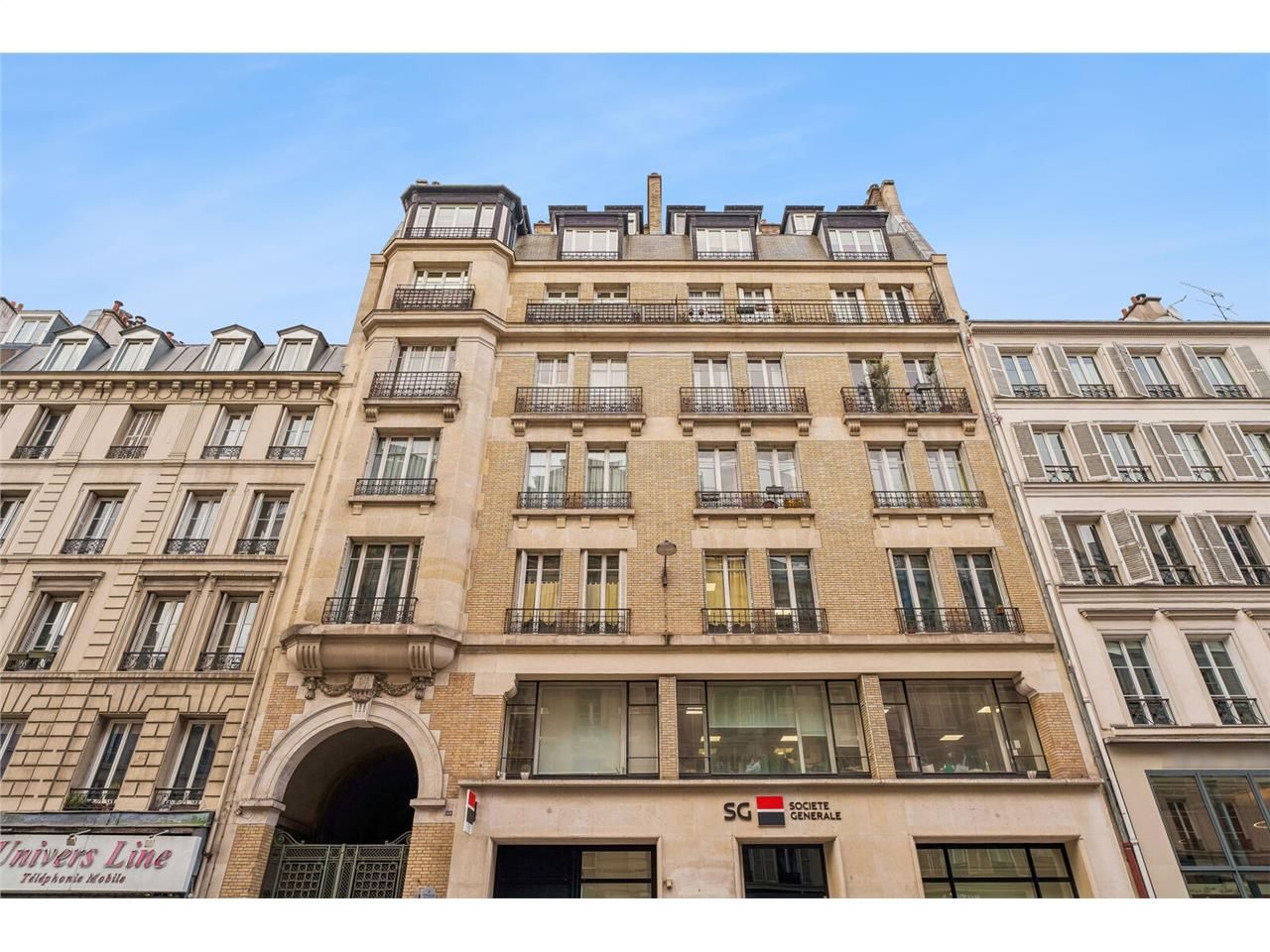 Cushman & Wakefield vous propose une rare opportu