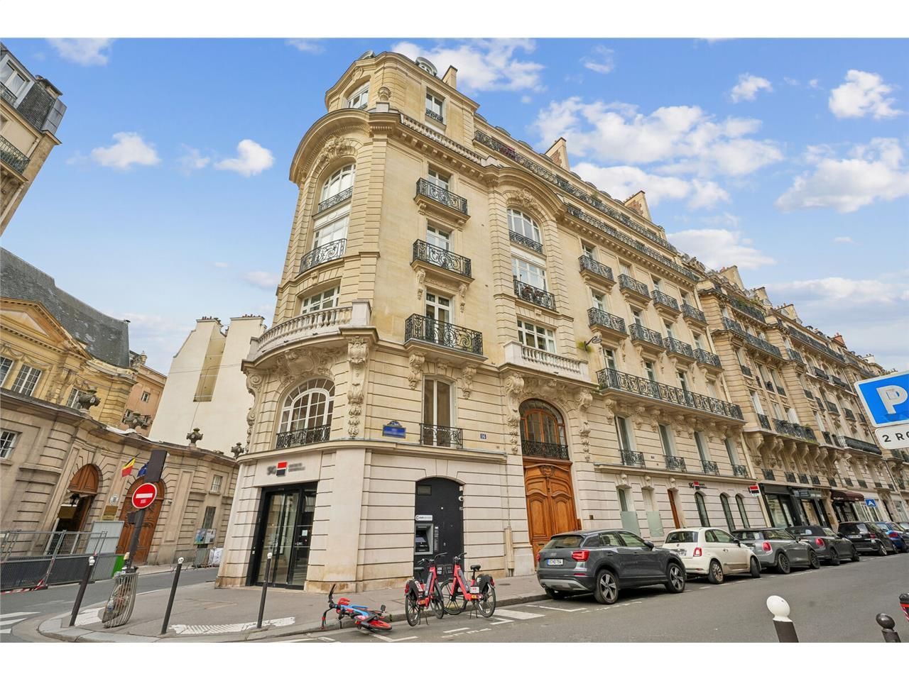 Situés dans le très recherché 7ème arrondissement