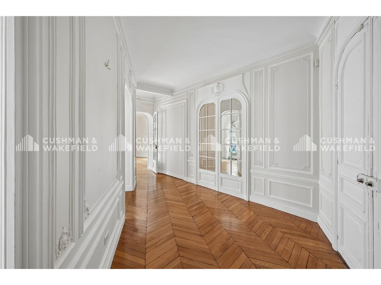 Situés dans le très recherché 7ème arrondissement