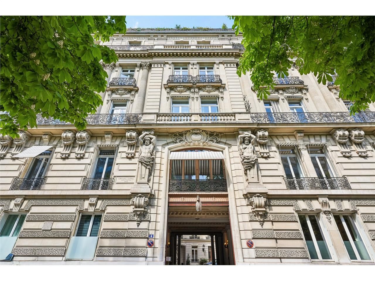 Cushman & Wakefield vous propose des bureaux de 4