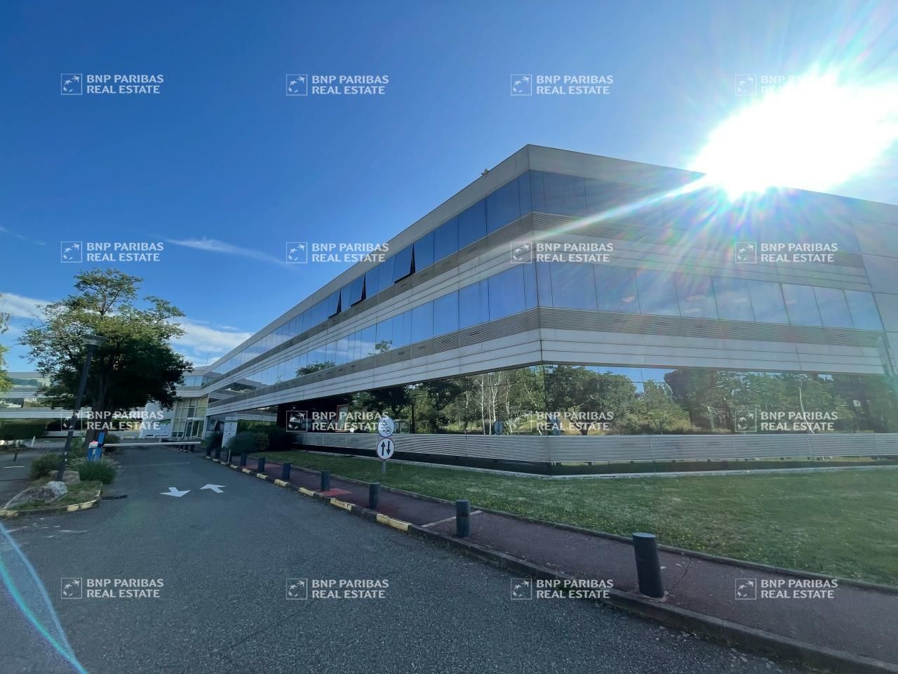 841 m² pour ce bureaux en location à Toulouse