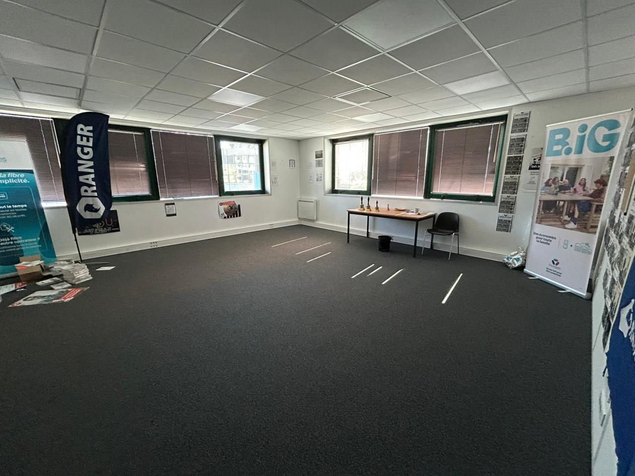 362 m² pour ce bureaux en location à Bruges