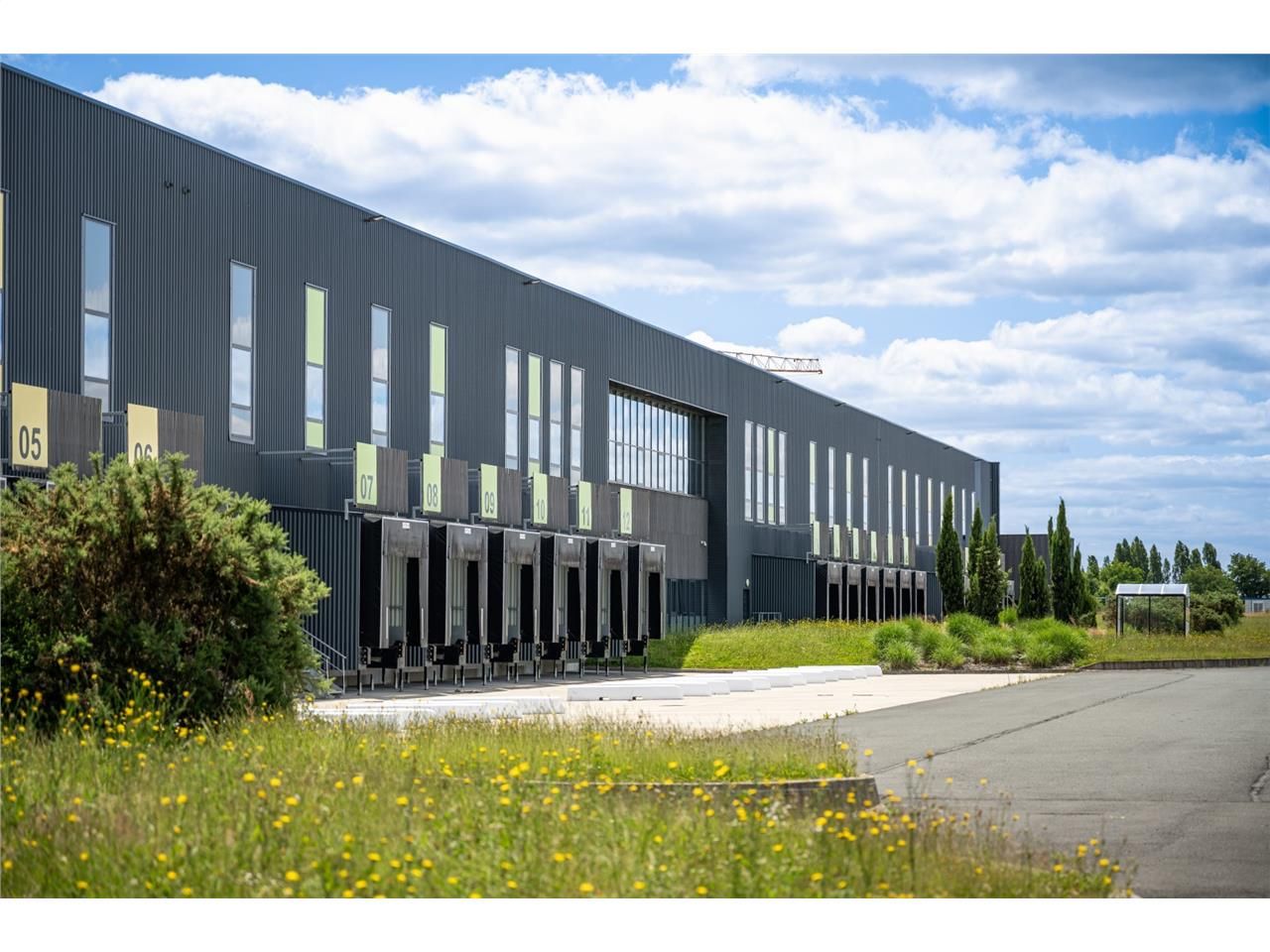 Cushman & Wakefield a le plaisir de vous présente