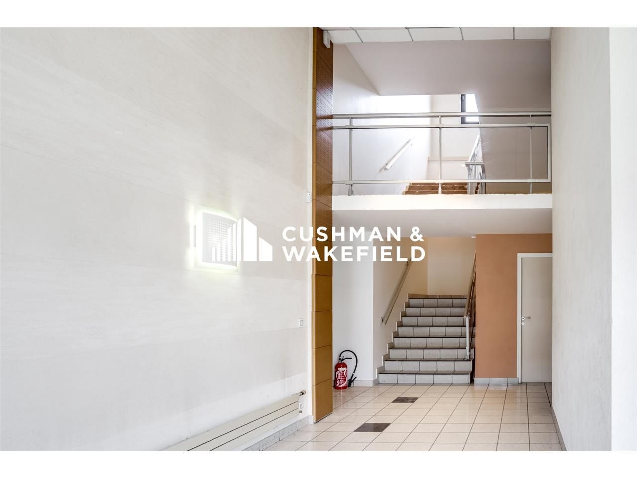 Nous vous proposons à la location des locaux d'ac