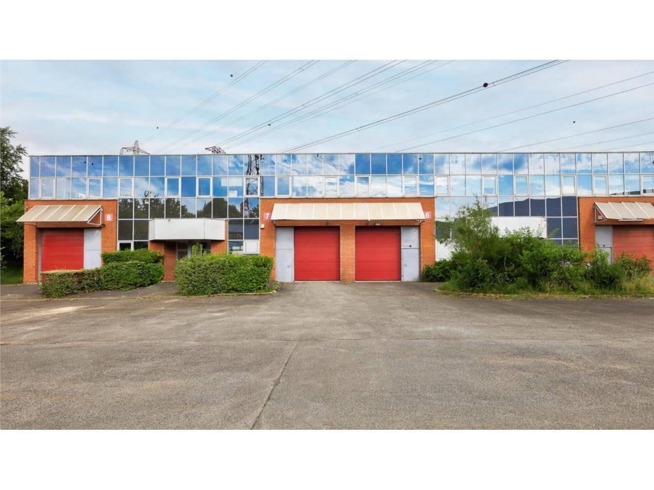 Nous vous proposons à la location des cellules d'