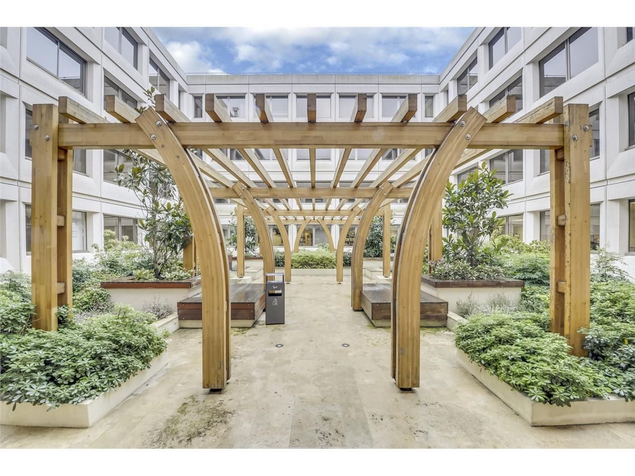 Nous vous proposons à la location des bureaux mod