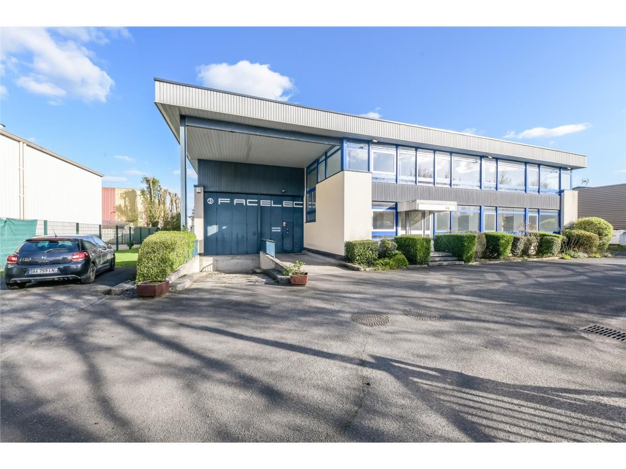 Nous vous proposons à la location des bureaux d'u