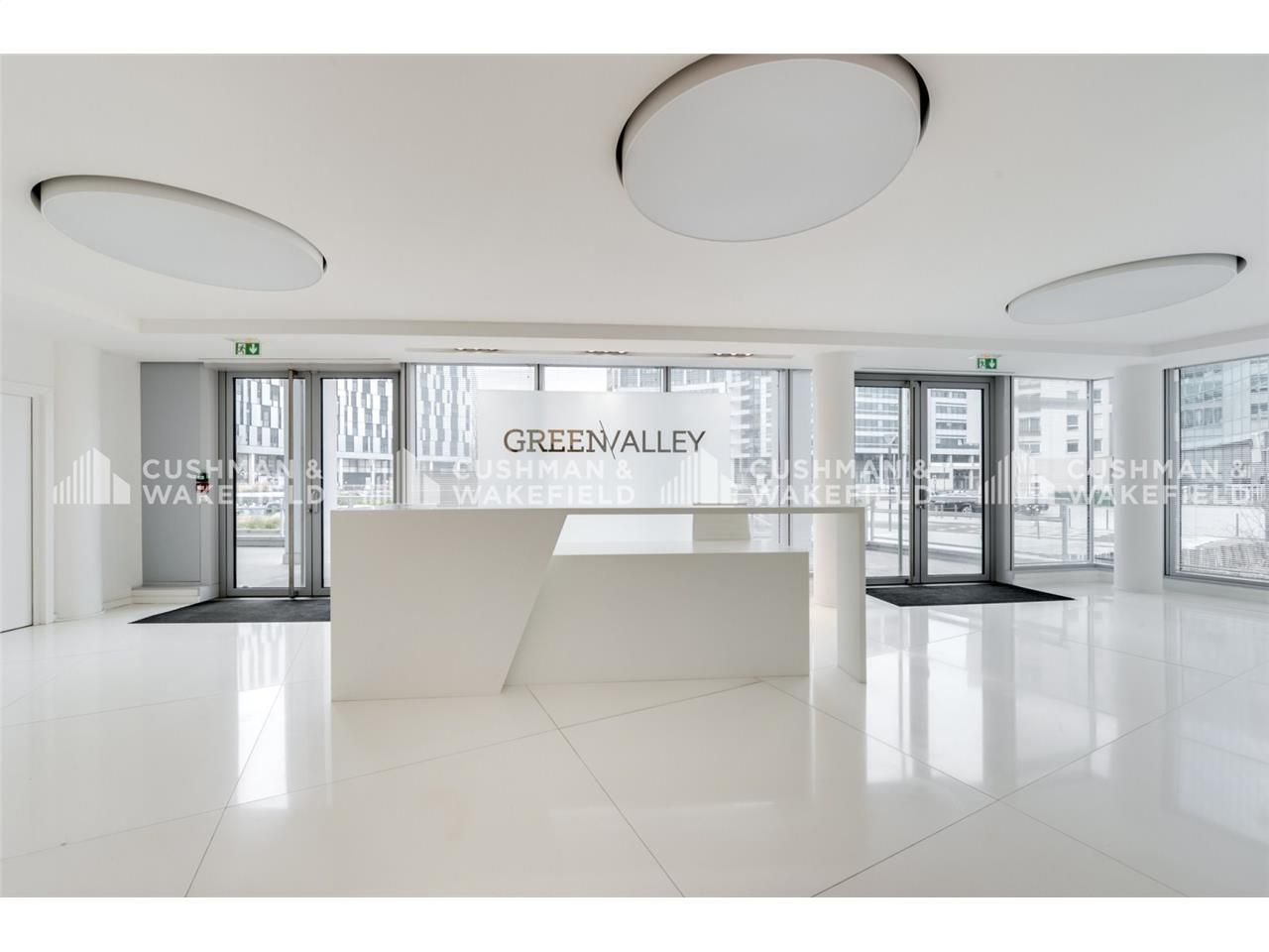 À louer - Bureaux à Massy, Quartier Atlantis  Au 