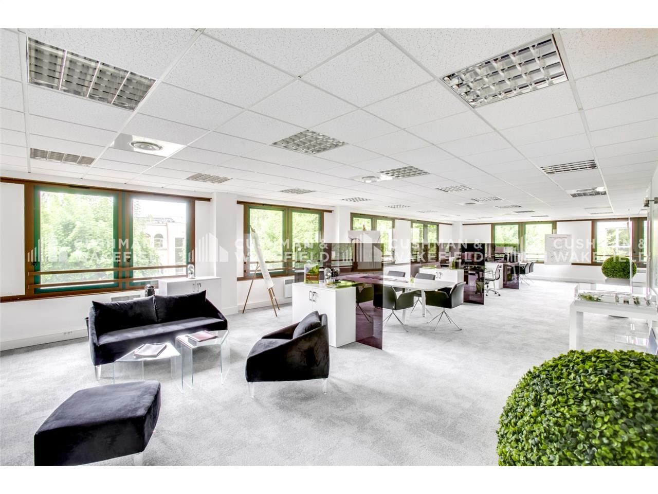 Situé au coeur de la zone d'activité dynamique d'