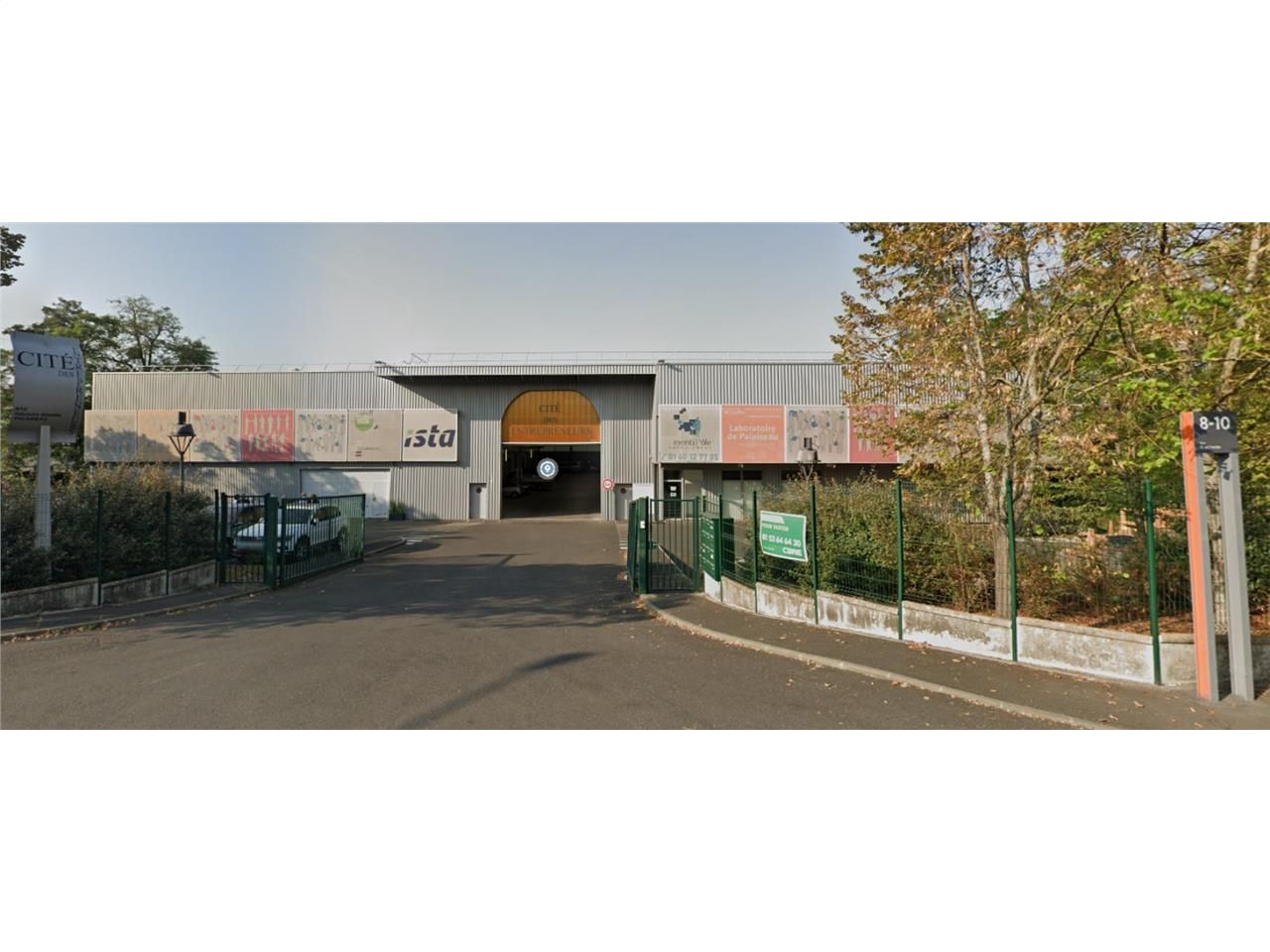 Nous vous proposons à la location des locaux d'ac