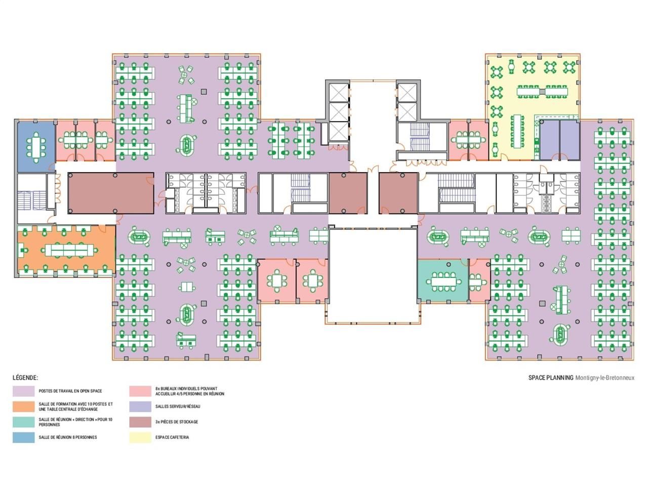 À Montigny-le-Bretonneux, 2 avenue de la Gare, à 