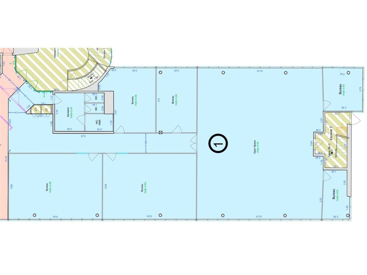 A vendre, bureaux à Voisins le Bretonneux (78).  