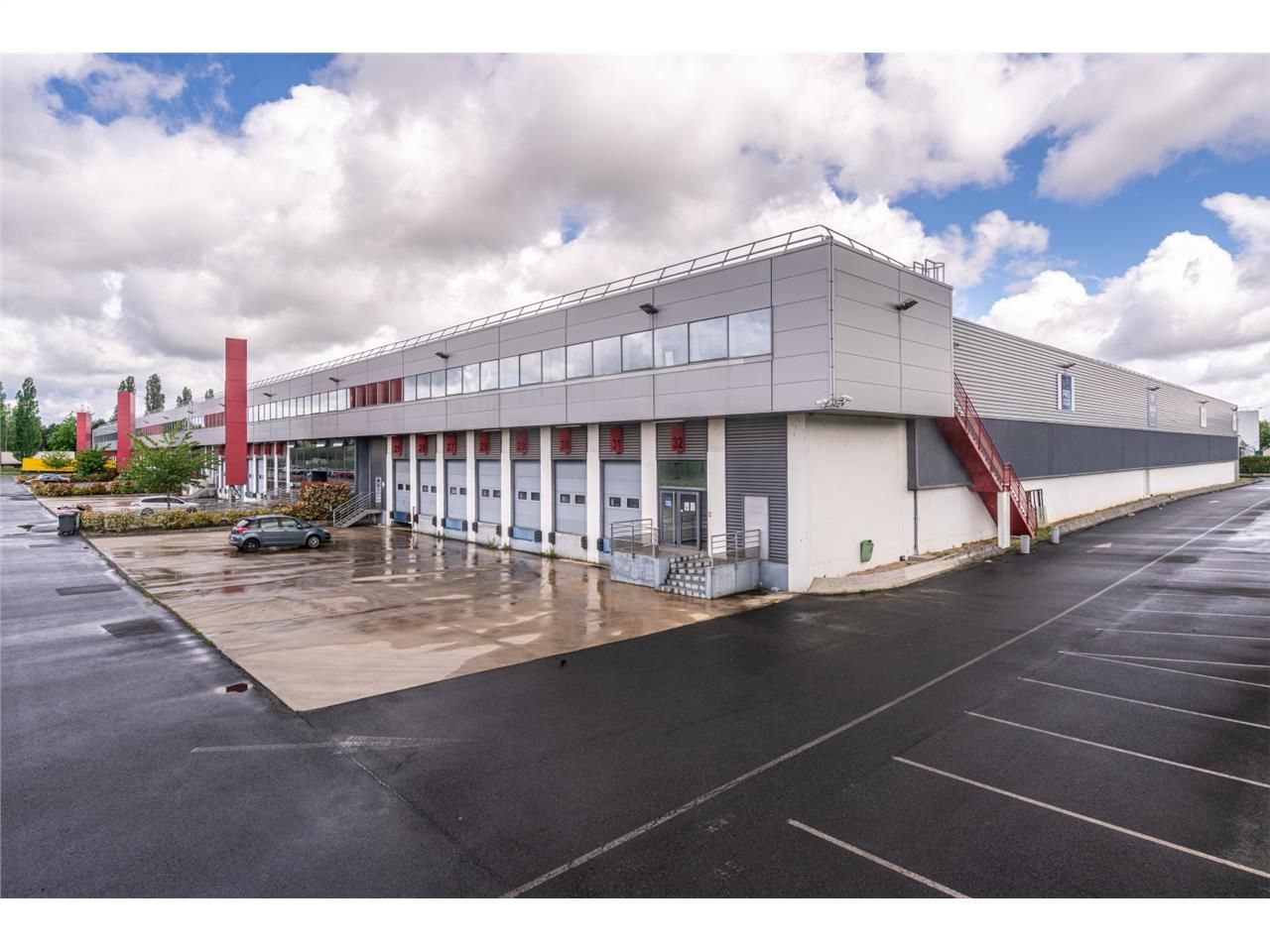 Située dans la zone industrielle dynamique de Cou