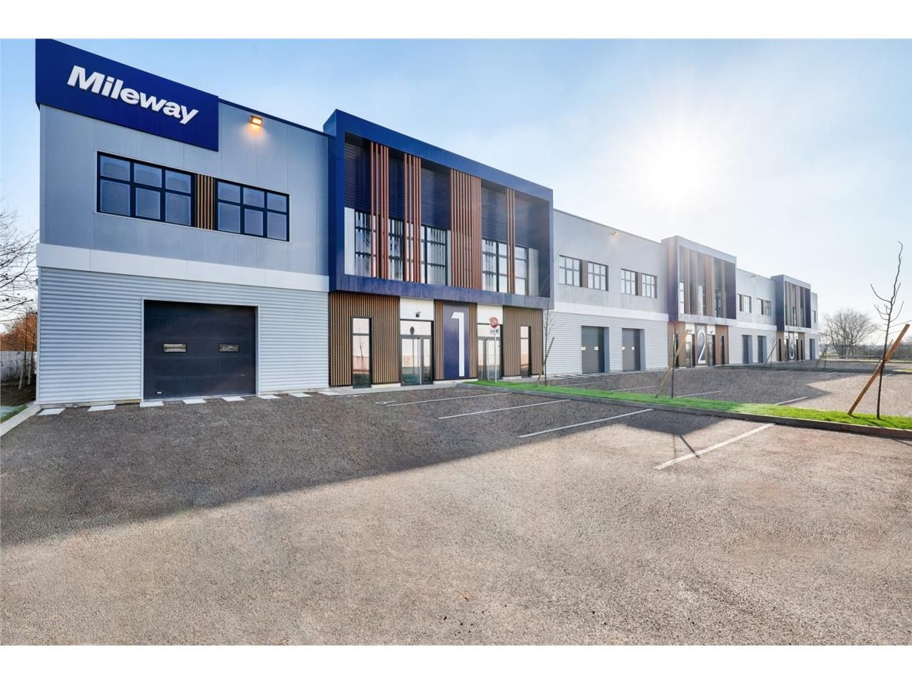 Nous vous proposons à la location 2 cellules d'ac