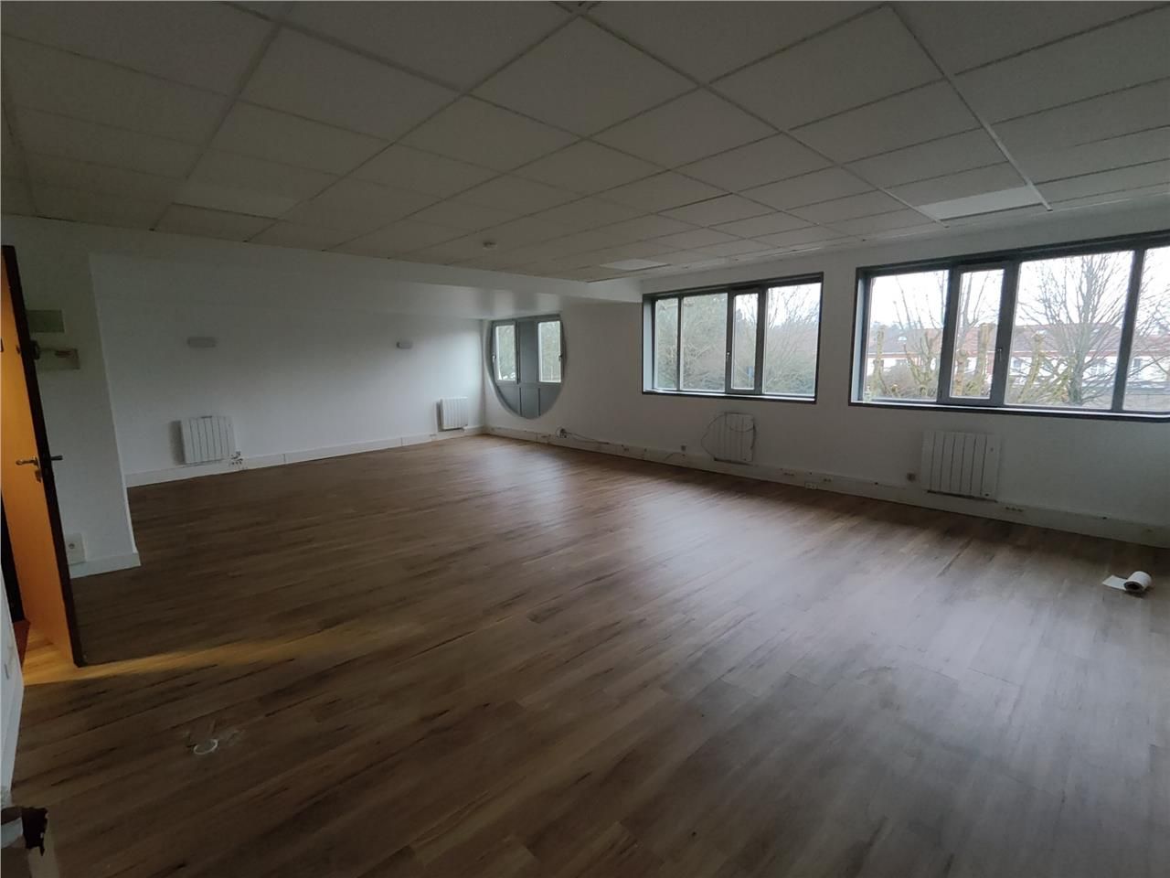 Située à Voisins-le-Bretonneux, cette offre de lo