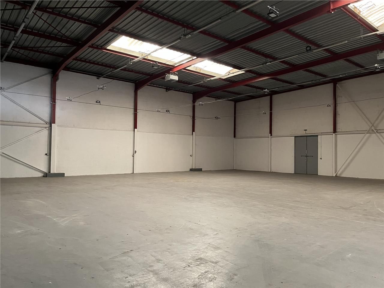 Nous vous proposons à la location un ensemble de 