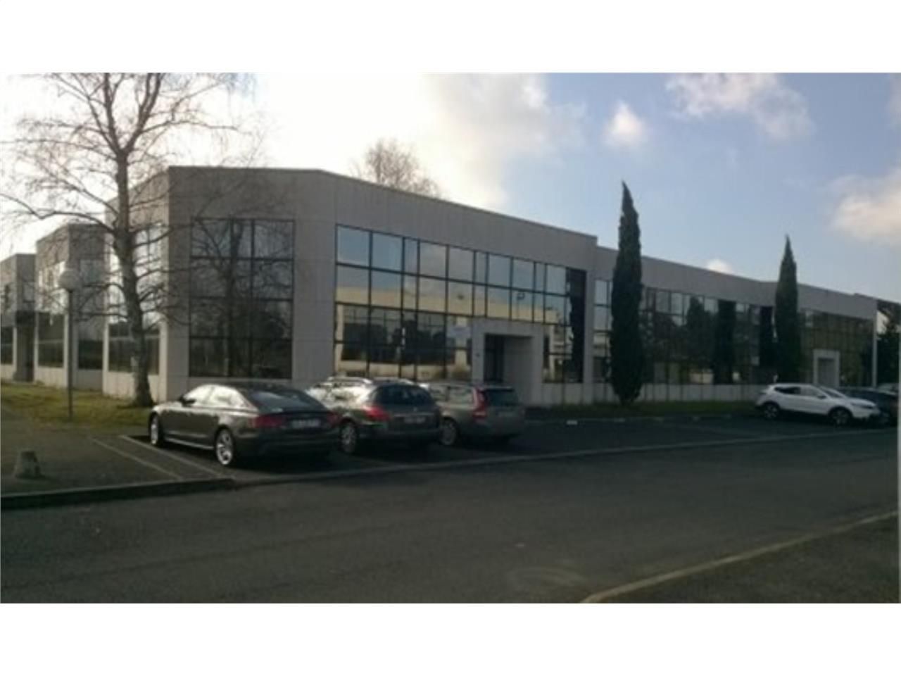 À la recherche d'un espace de bureau moderne et f