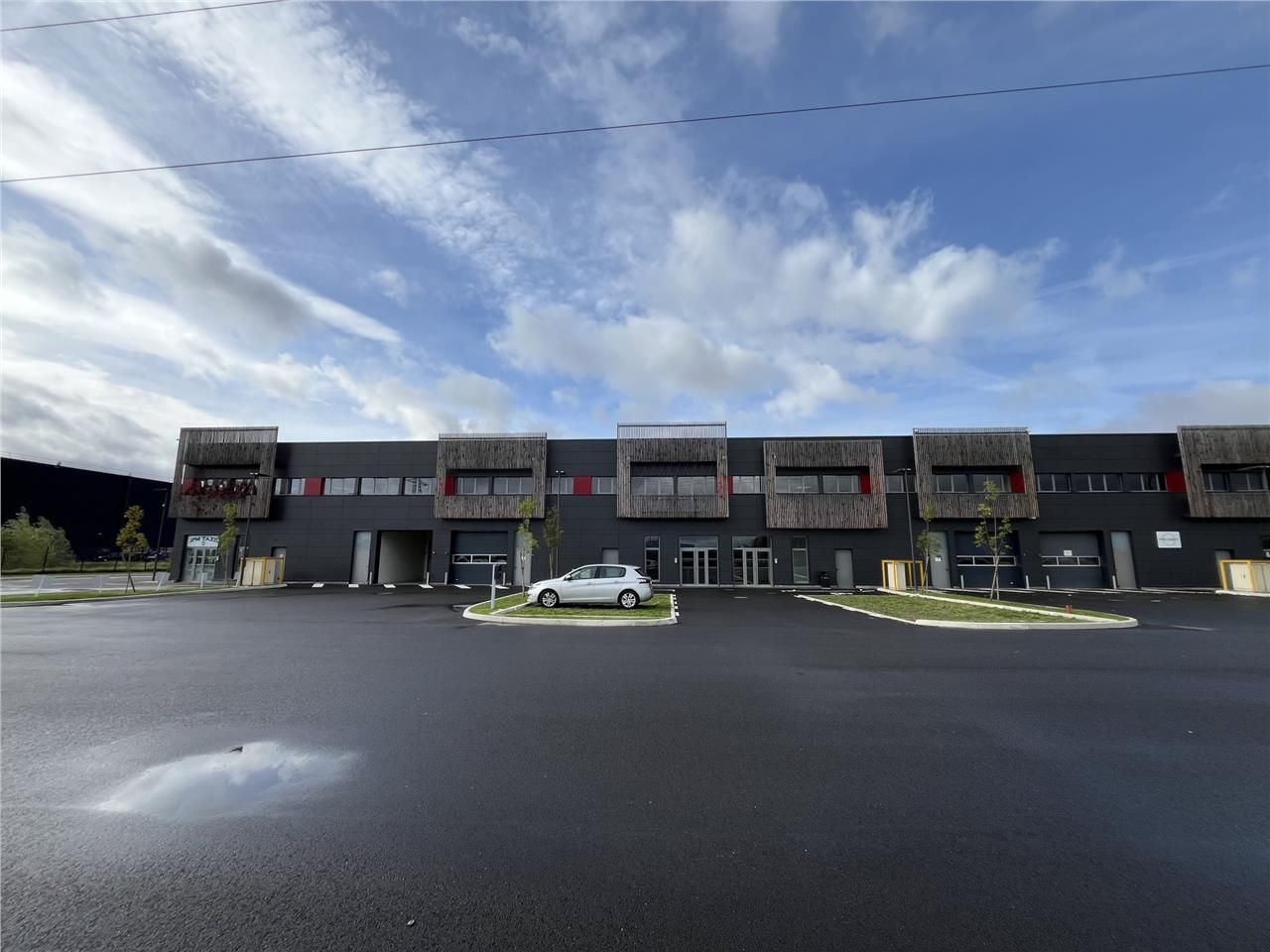 Cushman & Wakefield propose à la location des loc