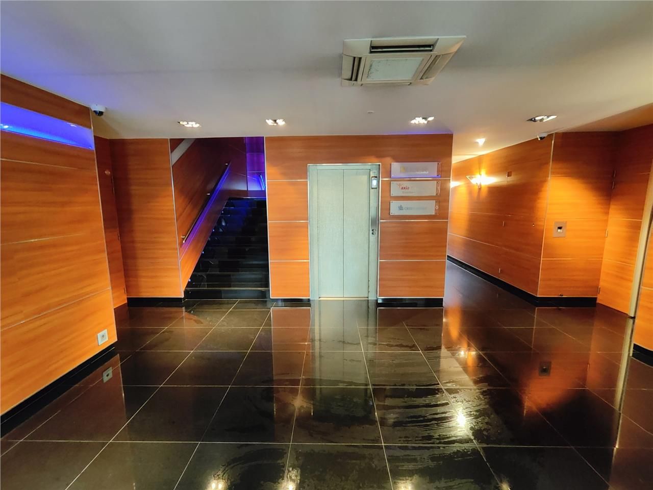 Nous vous proposons à la location des bureaux d'u