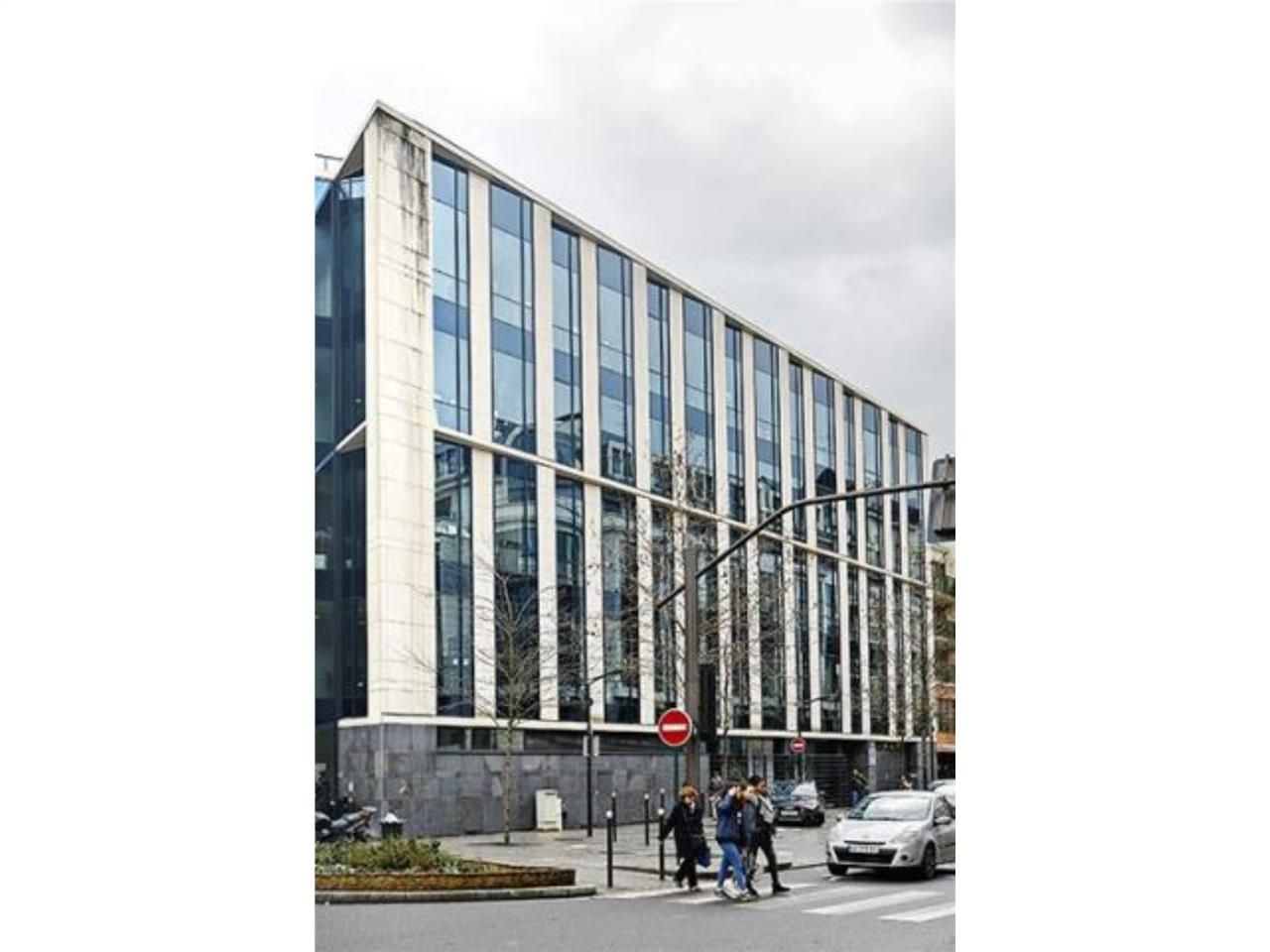 À la recherche de bureaux spacieux et fonctionnel